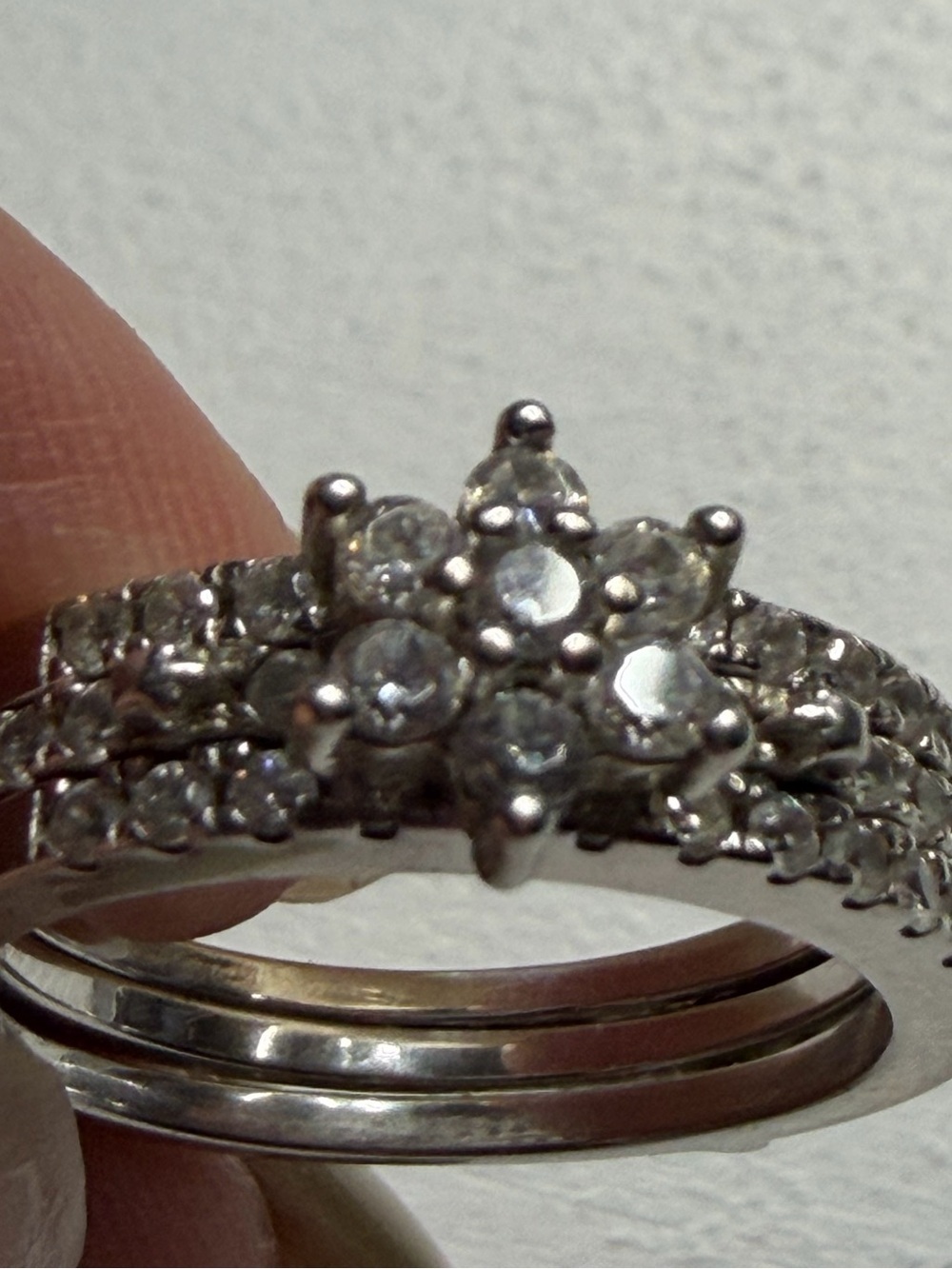 925 Sterling Silver Crystal Flower Ring Set - Clear Stones